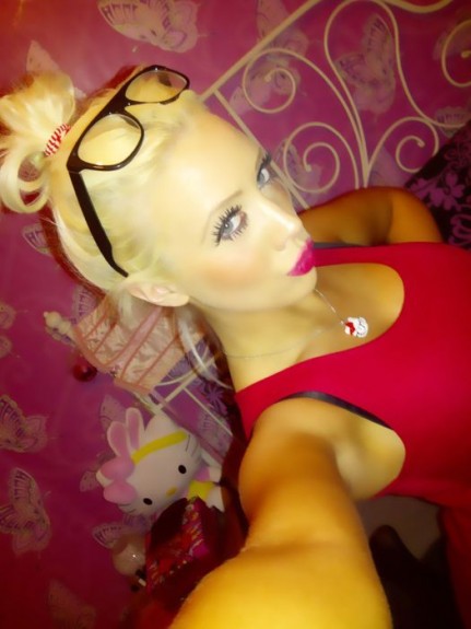 Laura Vinikomba 08