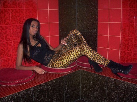 facebook-wild-girls10