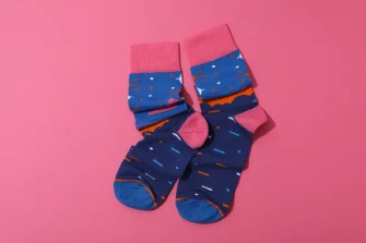 shrink a pair of socks