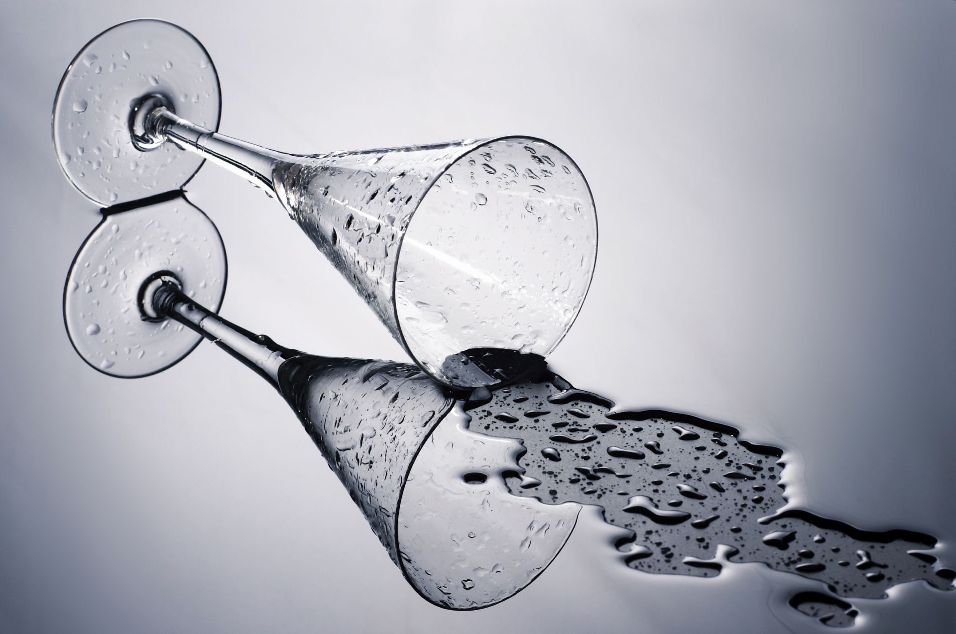 Bad Smell Out of Drinking Glasses