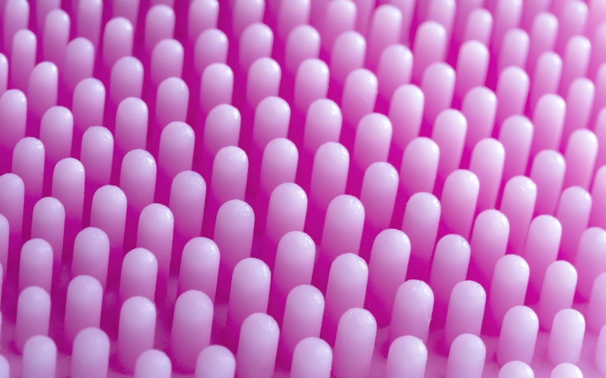 How to Remove Silicone from Aquarium Glass